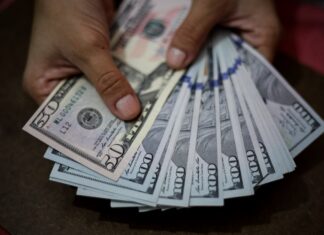 Aprueban aumento a $15 la hora en Pensilvania