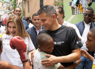 Valores para mejorar el futuro de niños de barrios marginales