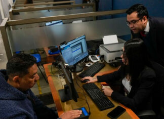 Chile inicia el empadronamiento de los inmigrantes irregulares