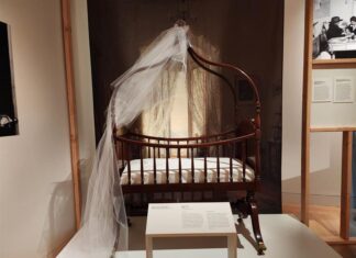 Exposición en Nueva York muestra el rol importante e invisible de la mujer en el trabajo