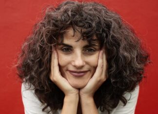 Rosario Villajos: «Las cosas cambiarían si amáramos y respetáramos nuestros cuerpos»