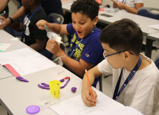 Week of Science at Esperanza College