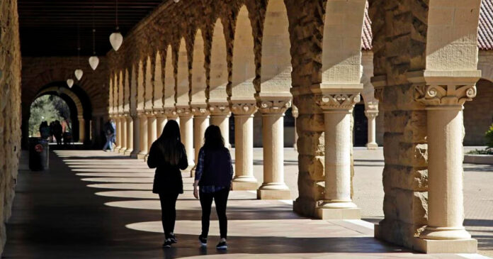 Estudio-hispanos-se-sienten-discriminados-en-universidades-de-EEUU-y-contemplan-abandonar