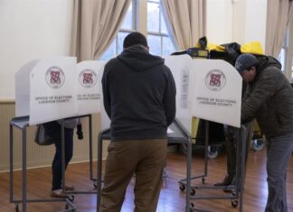 Jueces refutan el nuevo mapa electoral de Alabama al no crear un distrito de mayoría negra