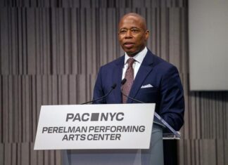 Nueva York intenta establecer un censo de inmigrantes aptos para trabajar