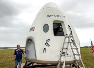 Satélite de SpaceX se desintegra sobre Puerto Rico lanzando basura espacial