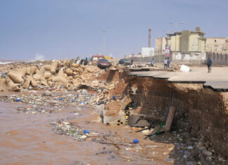 Una ciudad libia entierra a 700 personas tras inundaciones devastadoras, con 10.000 desaparecidos