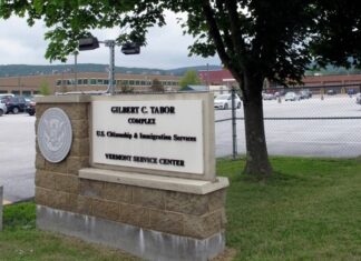 ¿Qué pasará con la inmigración si hay un cierre del gobierno de Estados Unidos?