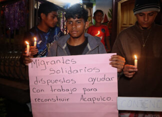 Aumenta los fallecidos en Acapulco y migrantes ofrecen su ayuda para reconstruilo