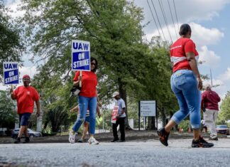 La huelga del motor de EE. UU. termina con una victoria «histórica» para los trabajadores