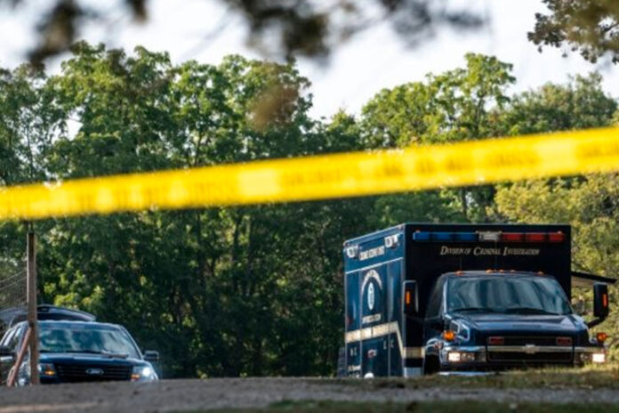 A-man-suspected-of-fatally-shooting-3-people-is-shot-and-killed-by-police-officers-in-Philadelphia