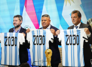 Tapia: Infantino cumplió su palabra con Sudamérica para tener partidos del Mundial 2030