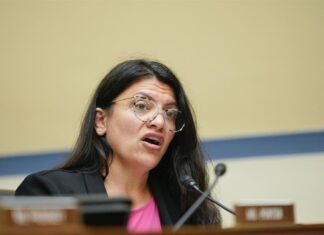 Dos congresistas demócratas se desmarcan del partido y expresan apoyo a Palestina