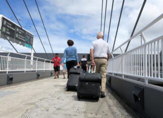 United inicia una nueva ruta directa entre Denver y San Juan