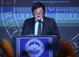 El presidente electo Javier Milei dice que ha comenzado la reconstrucción de Argentina