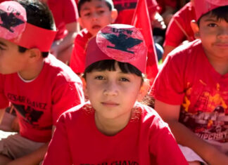 La población de jóvenes latinos decrece en el oeste de EE. UU. por primera vez en medio siglo