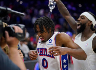 Tyrese Maxey scores career-high 50 points, leads 76ers to 8th straight win