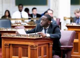 Sesgo contra las escuelas autónomas en Filadelfia