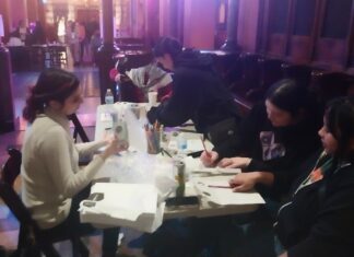 Celebran la aprobación de ley que prohíbe la deportación médica en Filadelfia