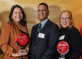 Noche de celebración en la premiación a la Excelencia Empresarial en Filadelfia