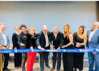 The official inauguration of Galería Esperanza brings a new opportunity to the community