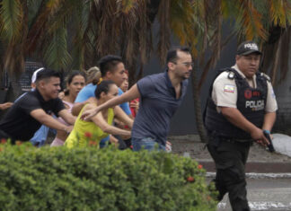 AP EXPLICA: A qué responde la escalada de violencia en Ecuador tras asalto a una televisión en vivo ecuador