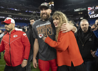 Romance de Swift y Kelce previo al Super Bowl desata teorías de la conspiración swift