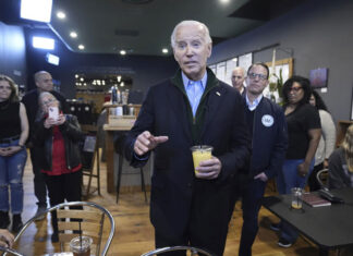Biden stops by Pennsylvania stores to talk up his record on small business creation Pennsylvania