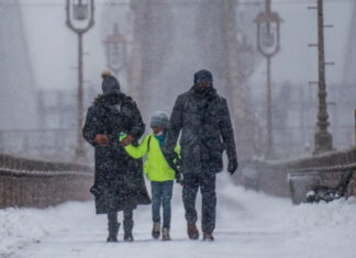 Cómo mantenerse saludable durante la temporada de resfriados, influenza y COVID-19 COVID-19