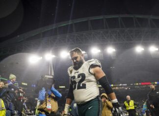 Eagles center Jason Kelce intends to retire after 13 NFL seasons, AP sources say Eagles center Jason Kelce
