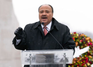 MLK family members to serve as honorary team captains at Eagles-Buccaneers wild-card playoff game MLK family