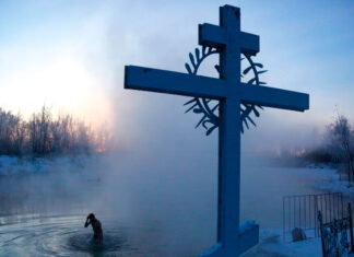 What is the Epiphany? Why is it also called Three Kings Day? And when do Christians celebrate it?