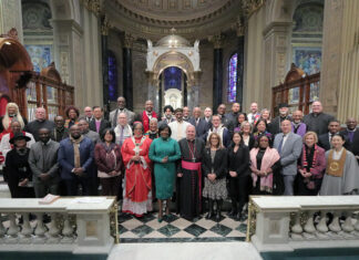 La alcaldesa Parker y la convocatoria de los líderes religiosos de Filadelfia