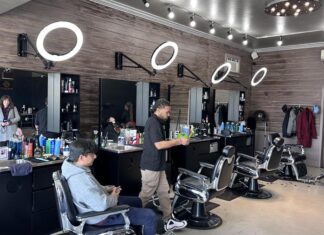 Desde la peluquería negra que Biden visitó en Carolina del Sur: «Me quedé deslumbrado» peluquería