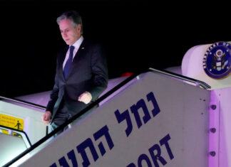 Blinken discute propuesta de alto el fuego entre Israel y Hamás con funcionarios israelíes Hamás