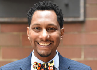 Latinos e hispanos dentro de las prioridades de Mike Lee, nuevo director ejecutivo de ACLU