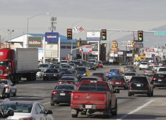 Los latinoamericanos pasan 25 días del año en el transporte, según un estudio latinoamericanos