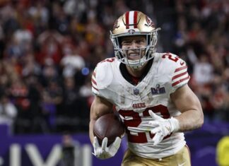 McCaffrey y Jennings, dupla que puso a soñar a 49res con romper larga sequía