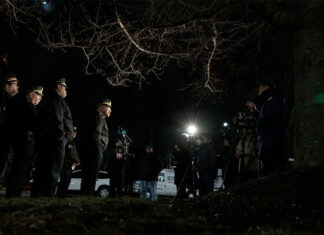 Philadelphia traffic stop ends in gunfire; driver fatally wounded, officer injured gunfire