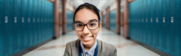 slider-ariana student