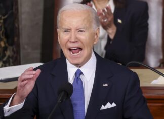 Biden exige a Israel que no use la ayuda humanitaria como una «moneda de cambio» biden