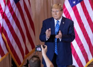 Los republicanos matizan las palabras de Trump sobre el «baño de sangre» si pierde