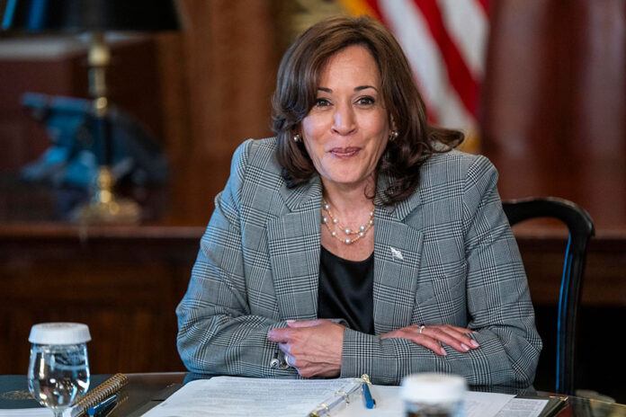 Visita-de-Harris-a-Puerto-Rico-despeja-el-camino-a-la-estadidad,-dice-líder-demócrata líder