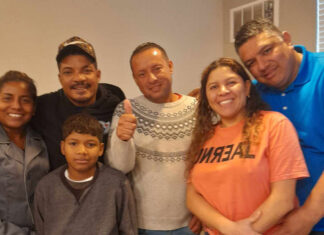 Miracle four-day border crossing border