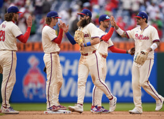 Sizzling Phillies finish homestand 8-2 with sweeps of White Sox, Rockies Phillies