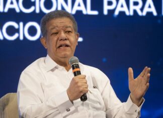 El expresidente Fernández defiende la soberanía dominicana y rechaza acusaciones de racismo soberanía