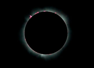 Observar el eclipse solar en seguridad y no perderse otros espectáculos celestes