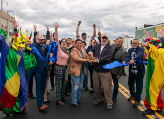 ¡El puente de la Cinco y Bristol está de vuelta, celebremos!