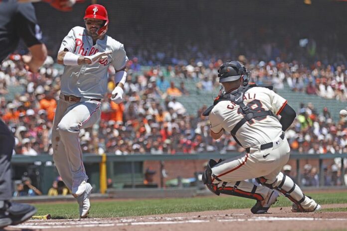 El puertorriqueño Velázquez, el venezolano Pérez y el mexicano Urías acaparan flashes puertorriqueño
