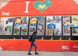 Las latinas en EE. UU. presionadas para que se casen, tengan hijos y se vean bonitas latinas